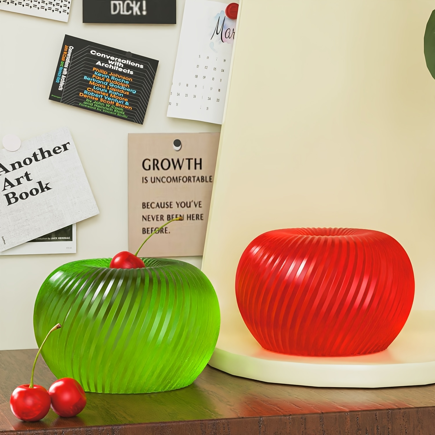 A trendy red apple silicone mo – Candle Making Factory Bewertung und Preis
